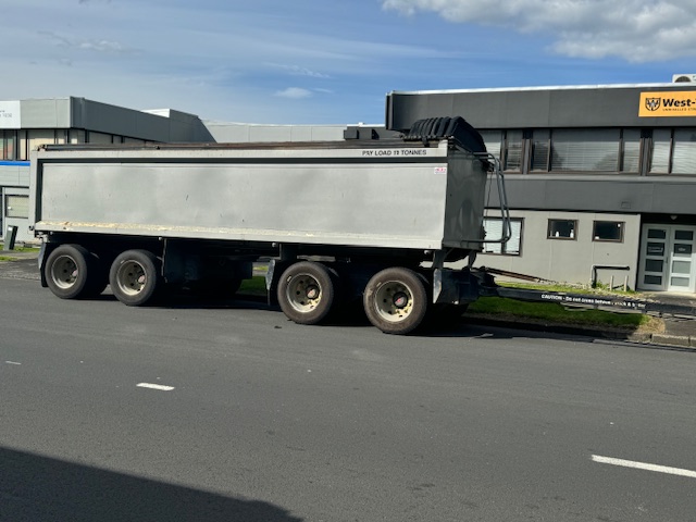 truck photo 7